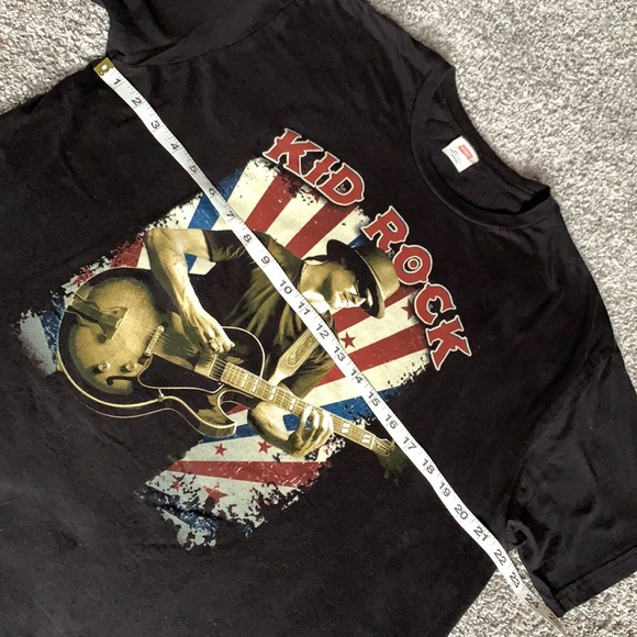 Kid Rock 2011 Concert Tee Shirt - Picture 7 of 7